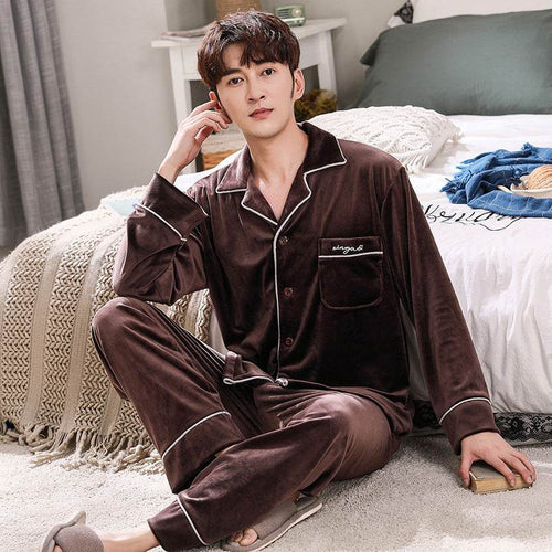 Coral Velvet Pajamas Warmth: 7 Benefits for Cold Winter Nights - EX-STOCK Canada