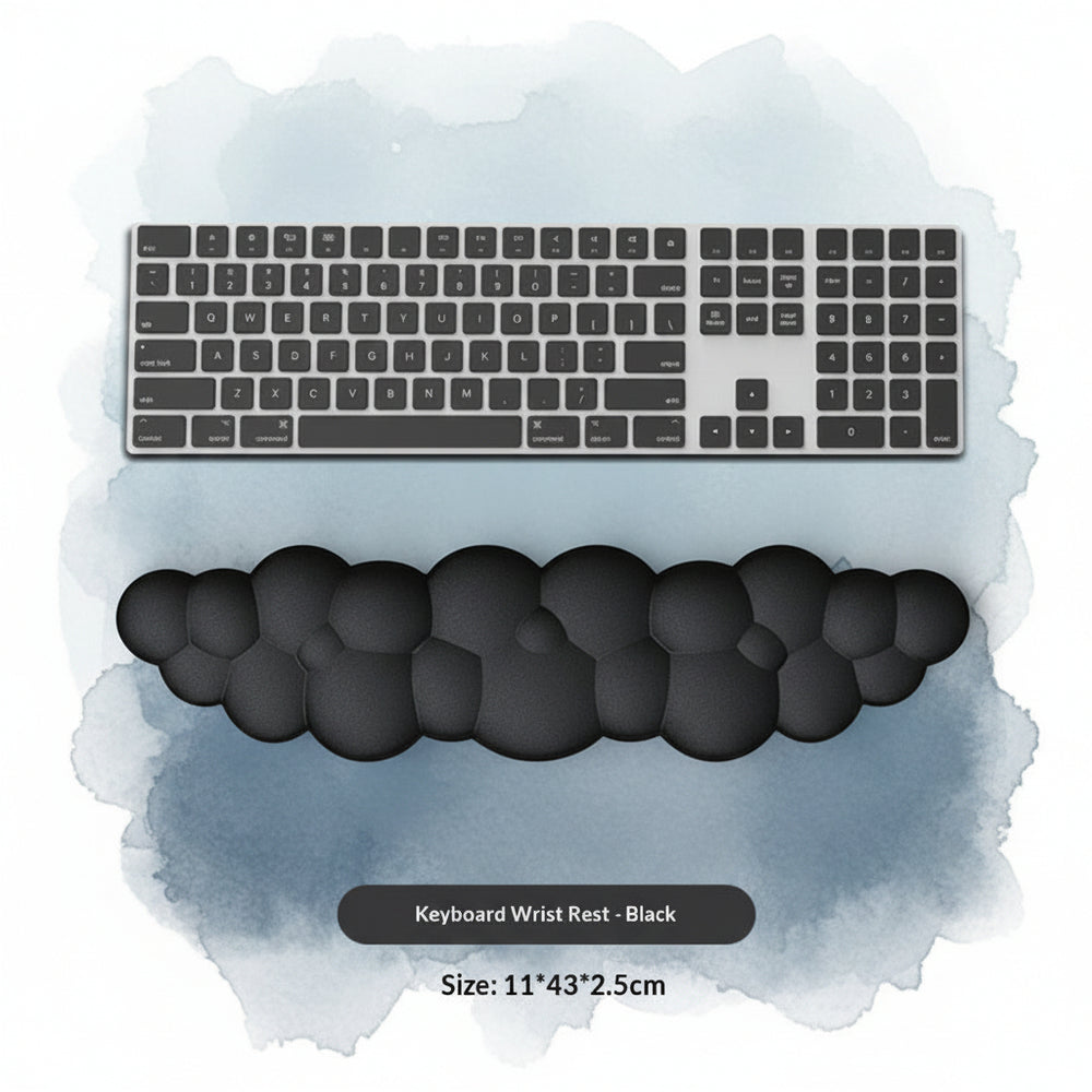 Repose-poignet noir pour clavier avec un clavier d'ordinateur sur fond blanc