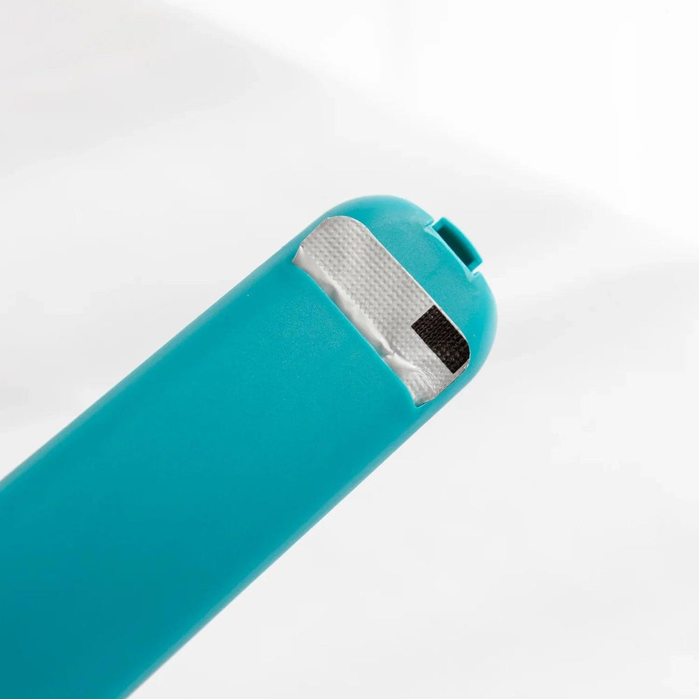 La mangeoire à cuillère Hot Cat Strip presse les outils d’alimentation pour animaux de SnackEX-STOCK Canada