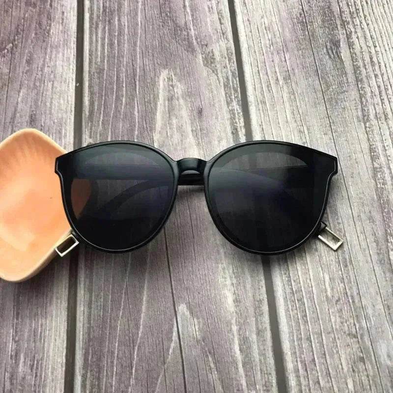 Fashionable Polarized sunglasses for Women - EX-STOCK Canada