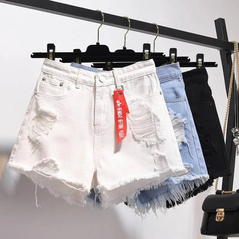 Loose jeans and short shorts - EX-STOCK Canada