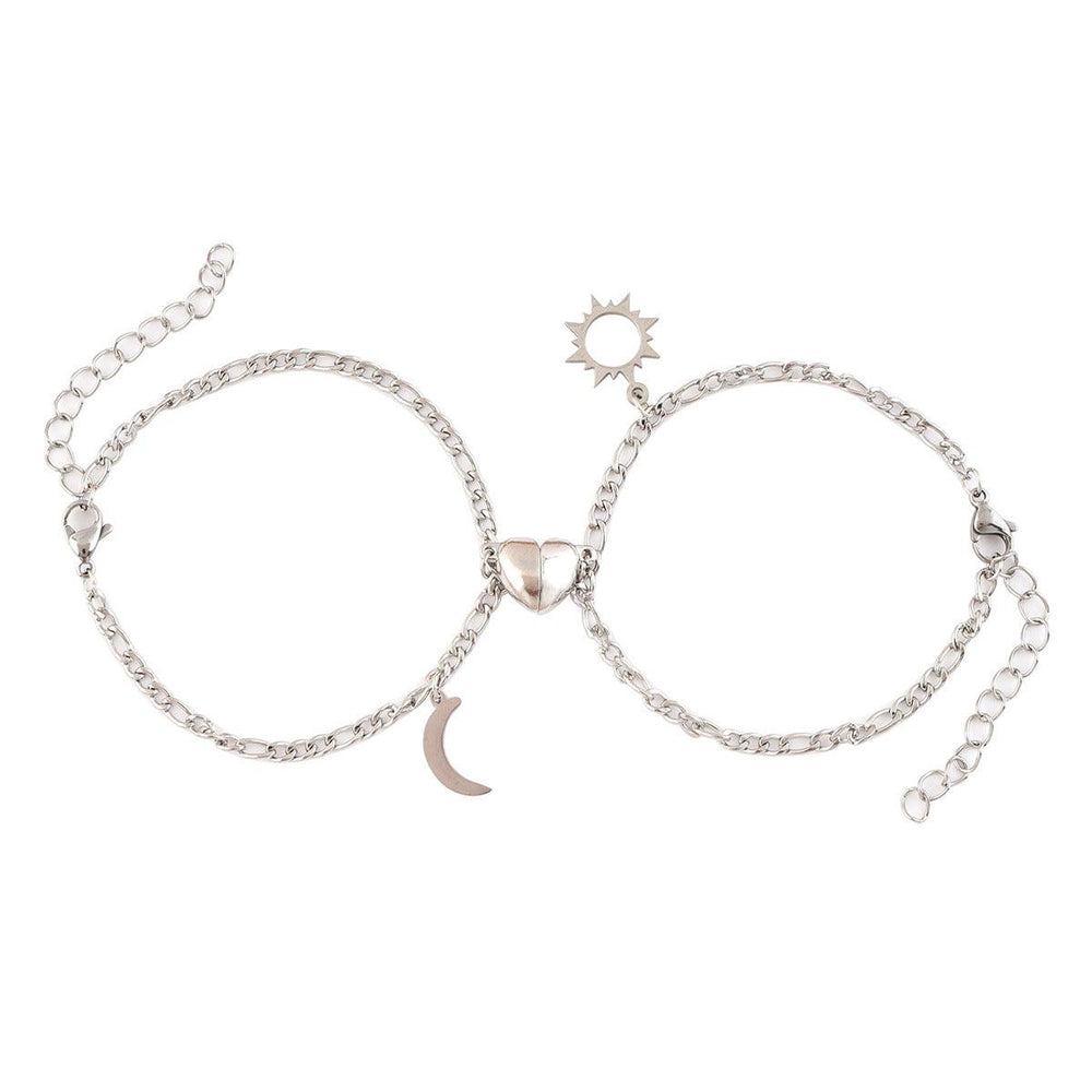 Bracciale da Coppia con Ciondolo Magnetico a Forma di Sole, Luna e Cuore in Acciaio Inossidabile - EX-STOCK Canada
