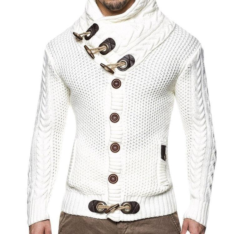 Gestrickte Jacke mit hohem Kragen und KnöpfenEX-STOCK Canada