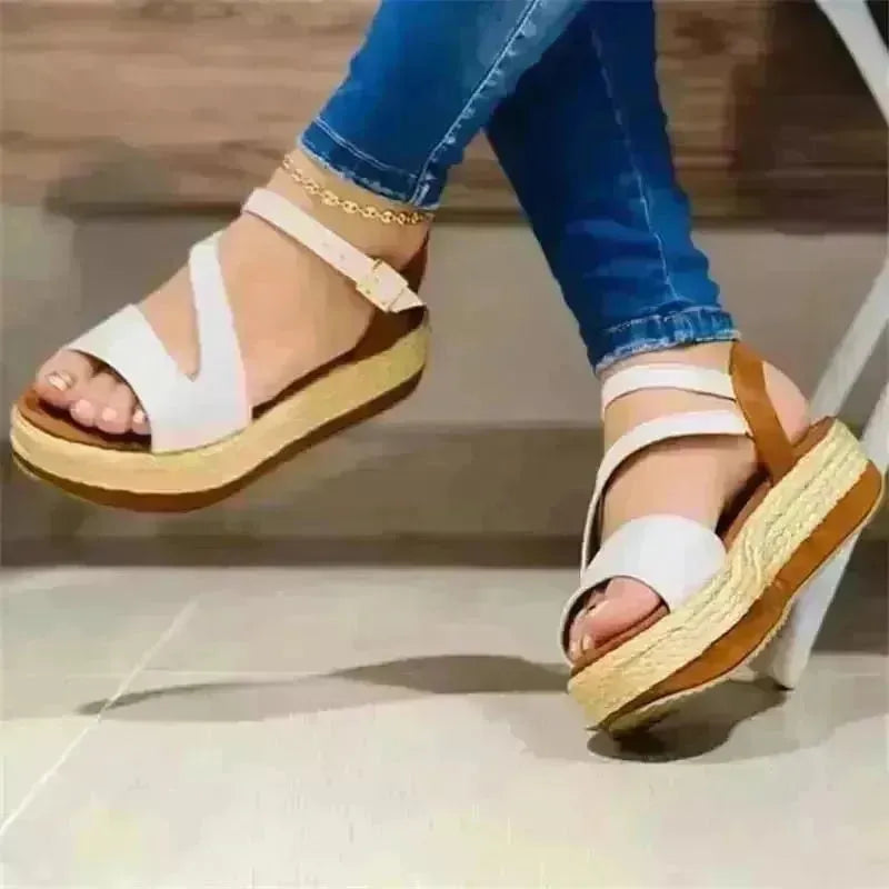 Platform Sandals a cuneo medio per le donne