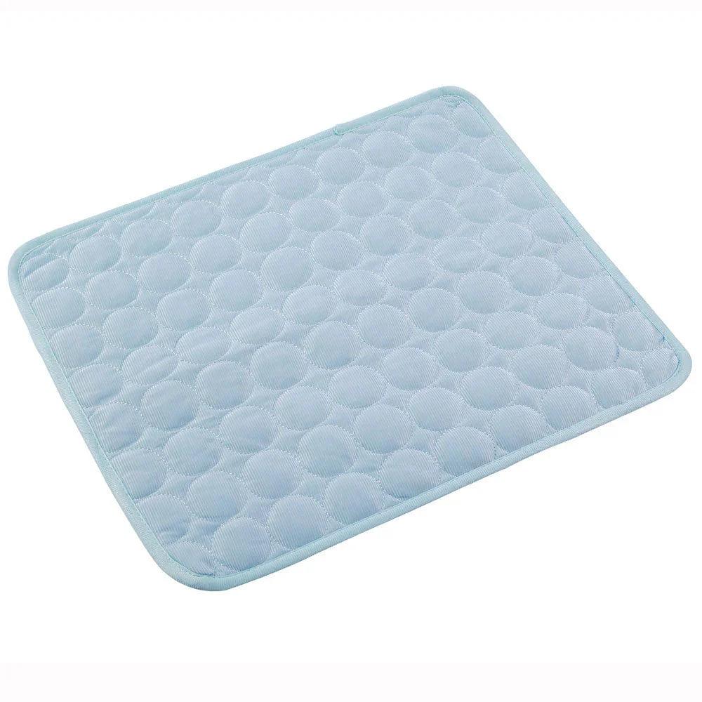 Tapis de refroidissement portable en soie glacée pour animaux en étéEX-STOCK Canada