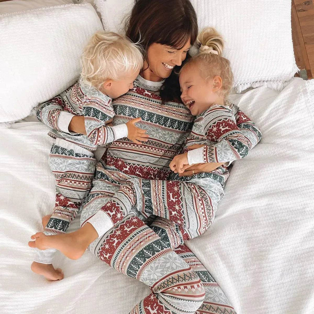 European And American Christmas Homewear Family Set Pajamas - EX-STOCK Canada