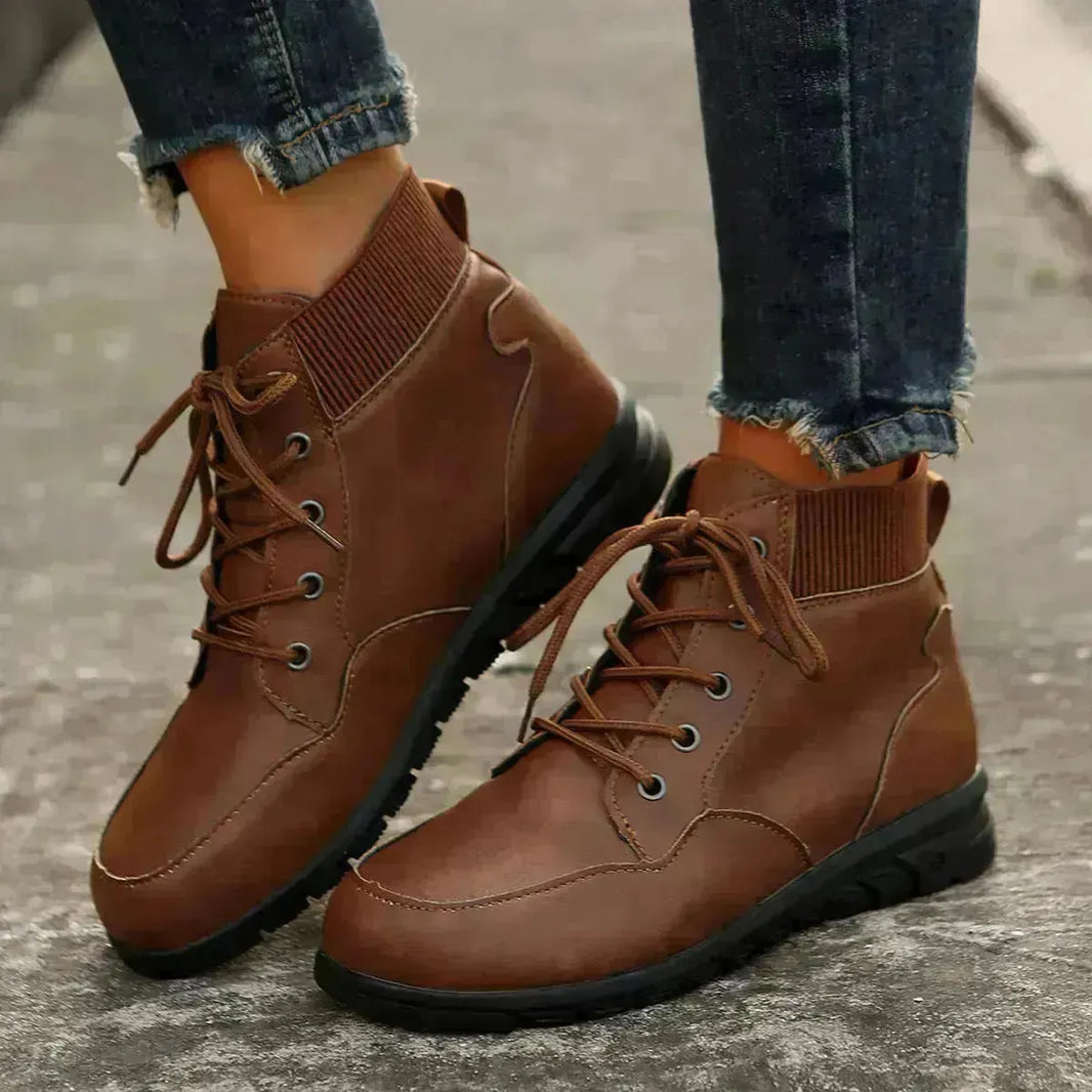 Bottines à lacets à bout rond