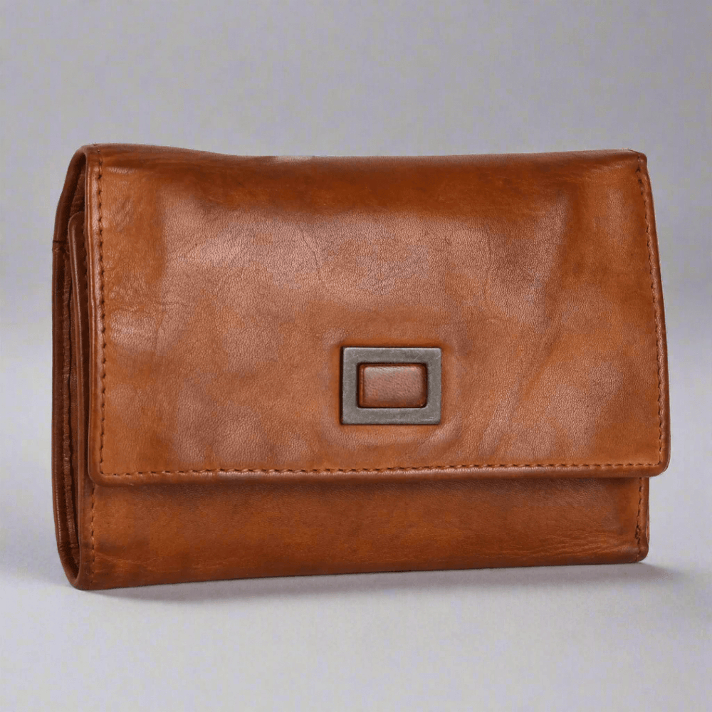 Cartera de cuero para mujer BOL con pestaña cuadradaEX-STOCK Canada