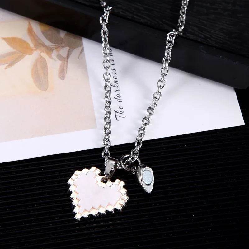 Magnetic Heart-shaped Mosaic Necklace Fashion Personality Couple Love Necklace For Valentine's Day - EX-STOCK Canada