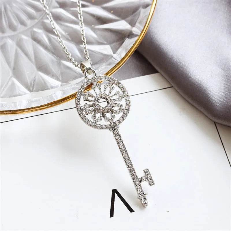 Diamond Garland Key Necklace For Women Reel Chain - EX-STOCK Canada
