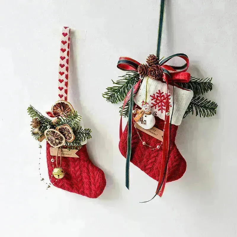 Décoration de Noël en tricot de bas de Noël de la scène