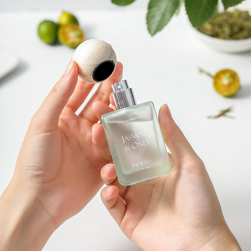Profumo Index per donna, a lunga durata, fragranza leggera con un aroma naturale, romantico e fresco di tèEX-STOCK Canada