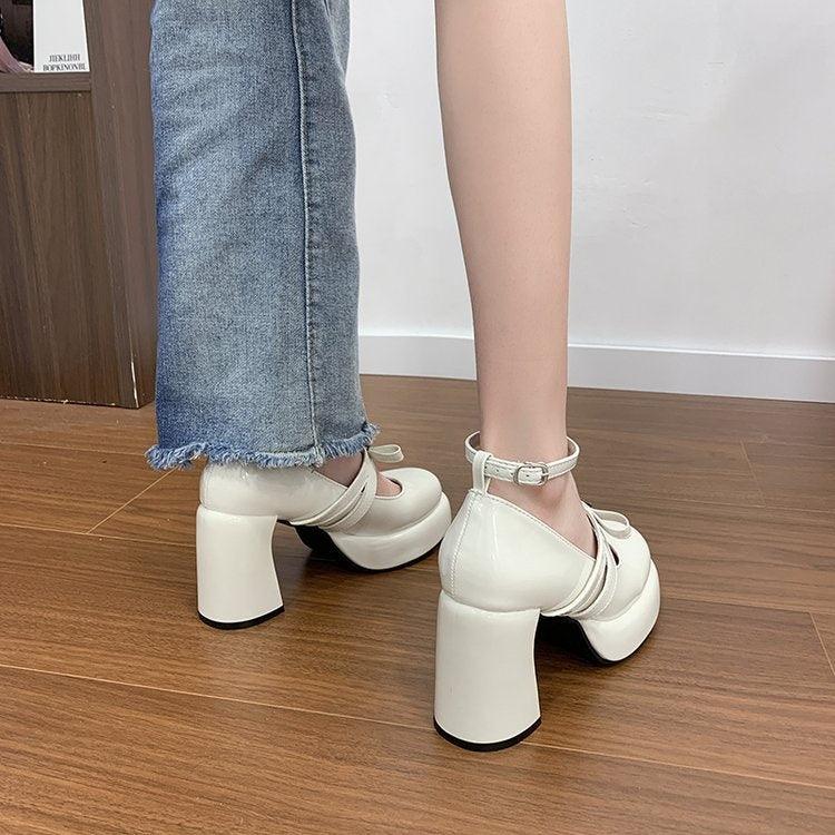 Scarpe Mary Jane Retrò con Tacco Super Alto Stile Francese per Donne 2026 Primavera Nuova Moda Scarpe con Plateau e Tacco a Blocco Versatili