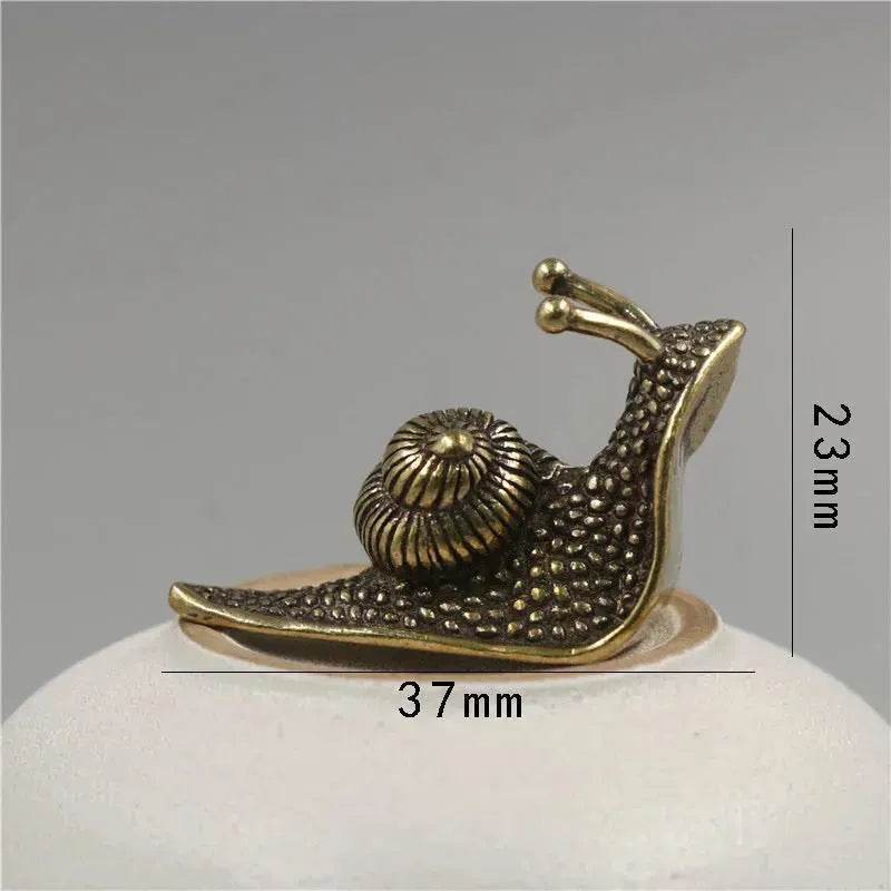 metal snail garden ornament home indoor and outdoor decors - EX-STOCK Canada