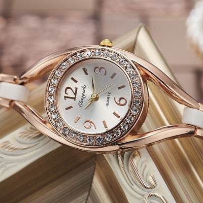 Creative diamond bracelet watch - EX-STOCK Canada