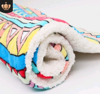 Soft Coral Fleece Pet Blanket & Mat for Cats and Dogs – 7 Colours, 5 Sizes5