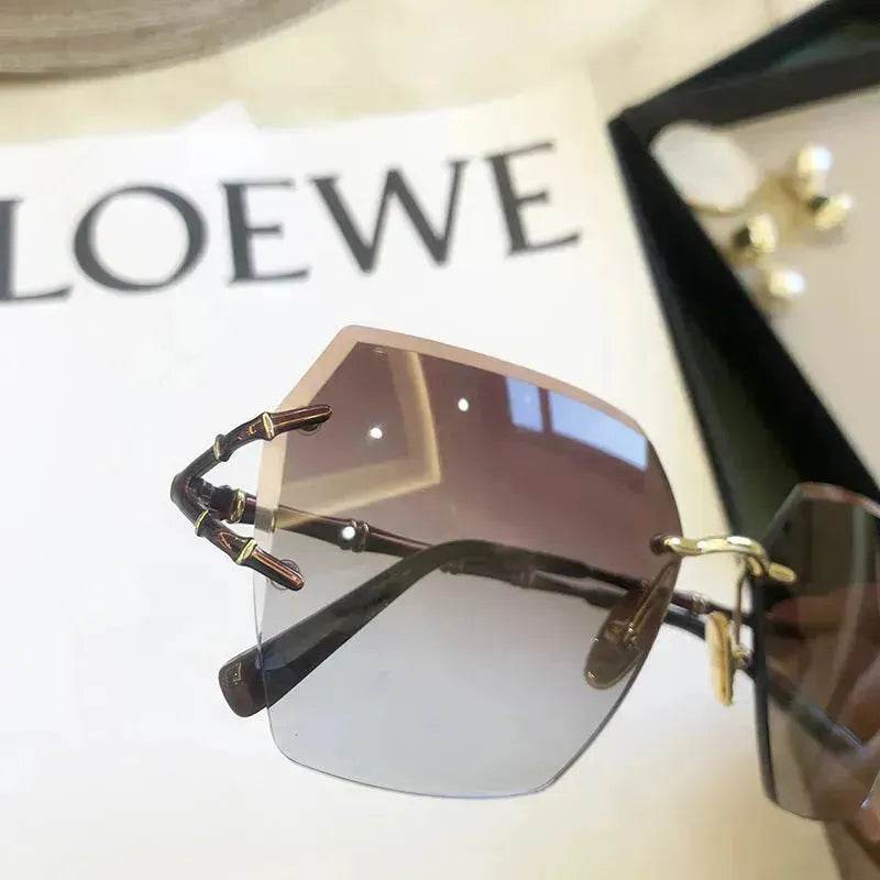 Trendy Fashion Metal Handle Unisex Sunglasses - EX-STOCK Canada