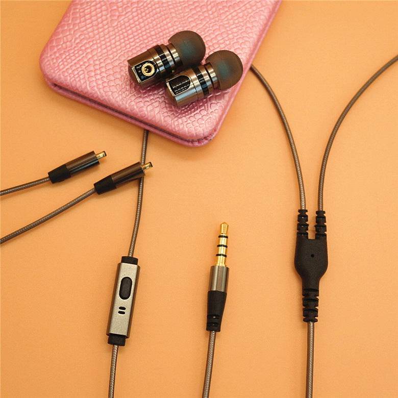 846 in-ear metal earphones - EX-STOCK Canada