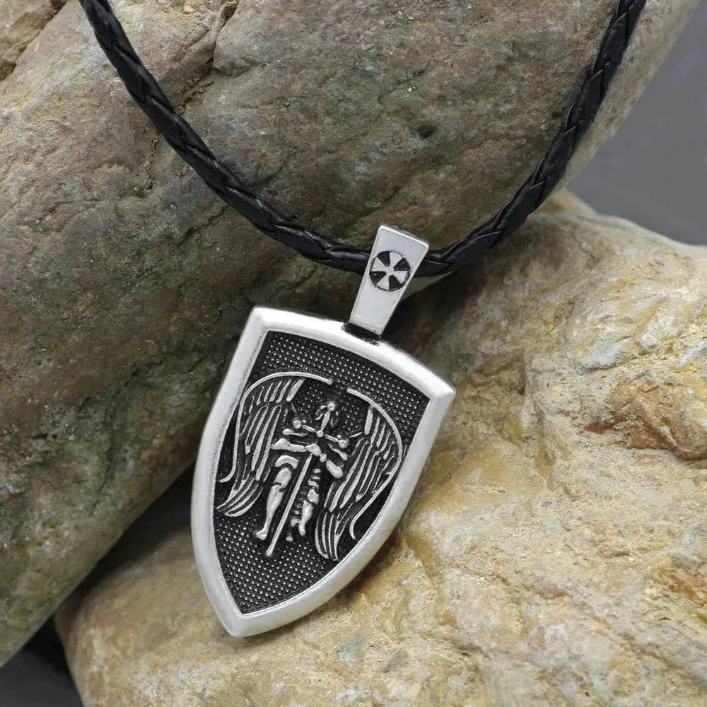Saint Michael Archangel Pendant Necklace for men - EX-STOCK Canada