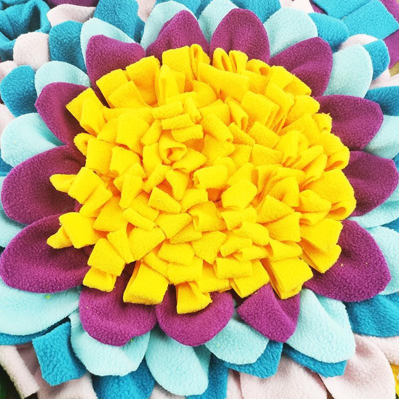 Tapis Renifleur pour Animaux Pour Chiens Jeu d'Alimentation Interactif Tapis de Nourriture pour Chiens avec Ventouses en Forme de Tournesol Friandises avec Puzzles Encourage les Compétences Naturelles de Recherche de Nourriture