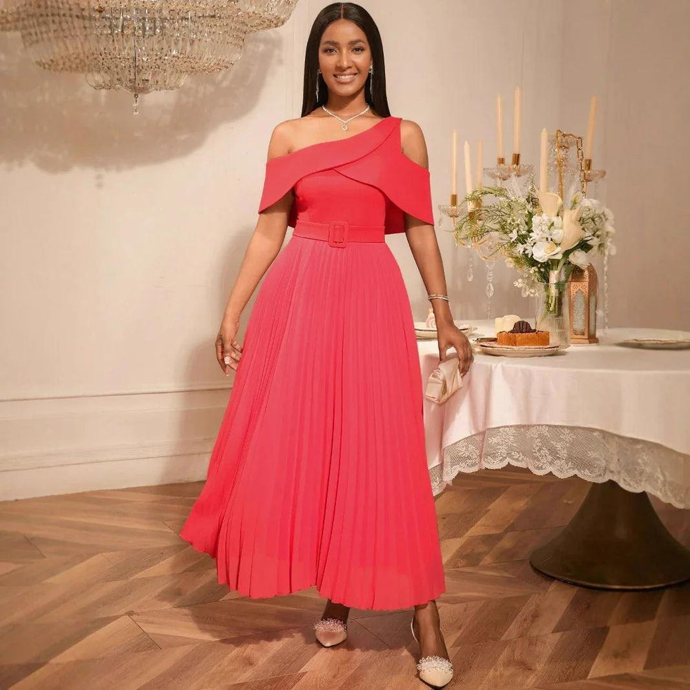 Robe plissée ajustée à la taille, élégante et raffinée, pour dînerEX-STOCK Canada