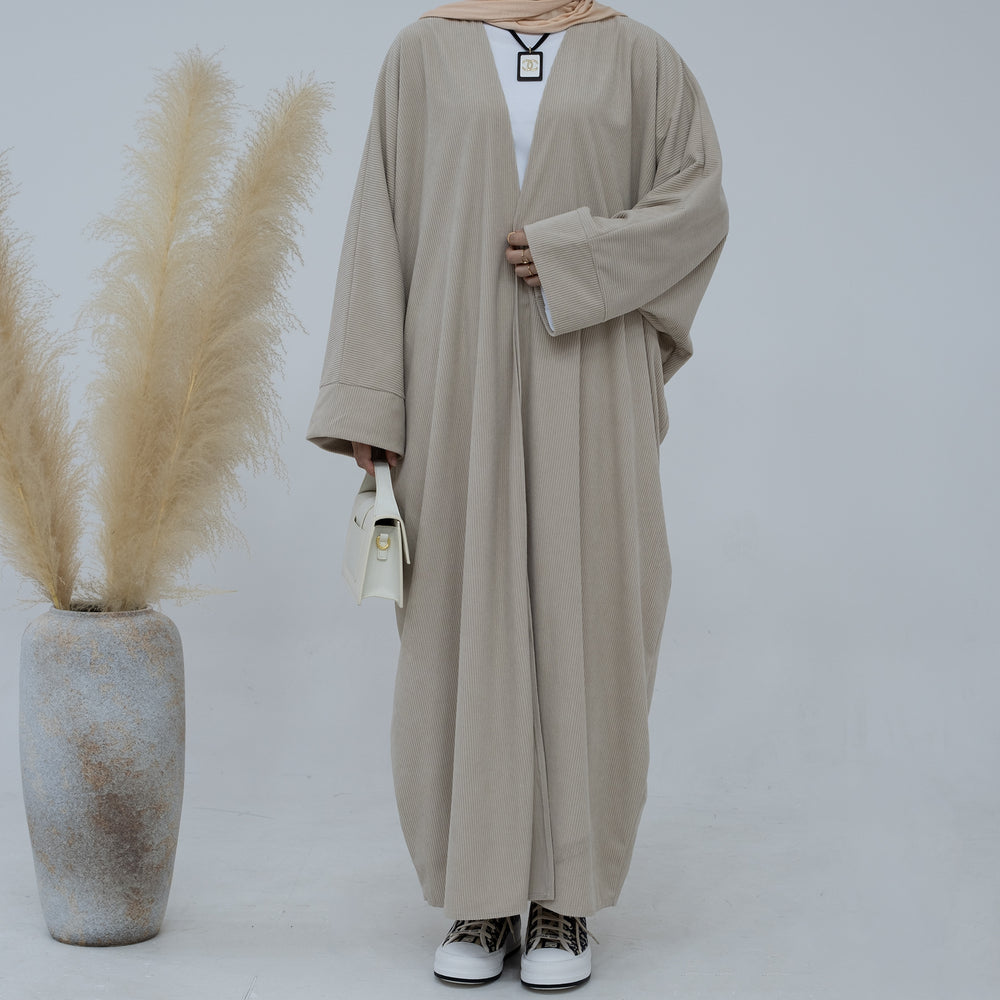 Naher Osten Dubai Türkei Strickjackenkleid - EX-STOCK Canada