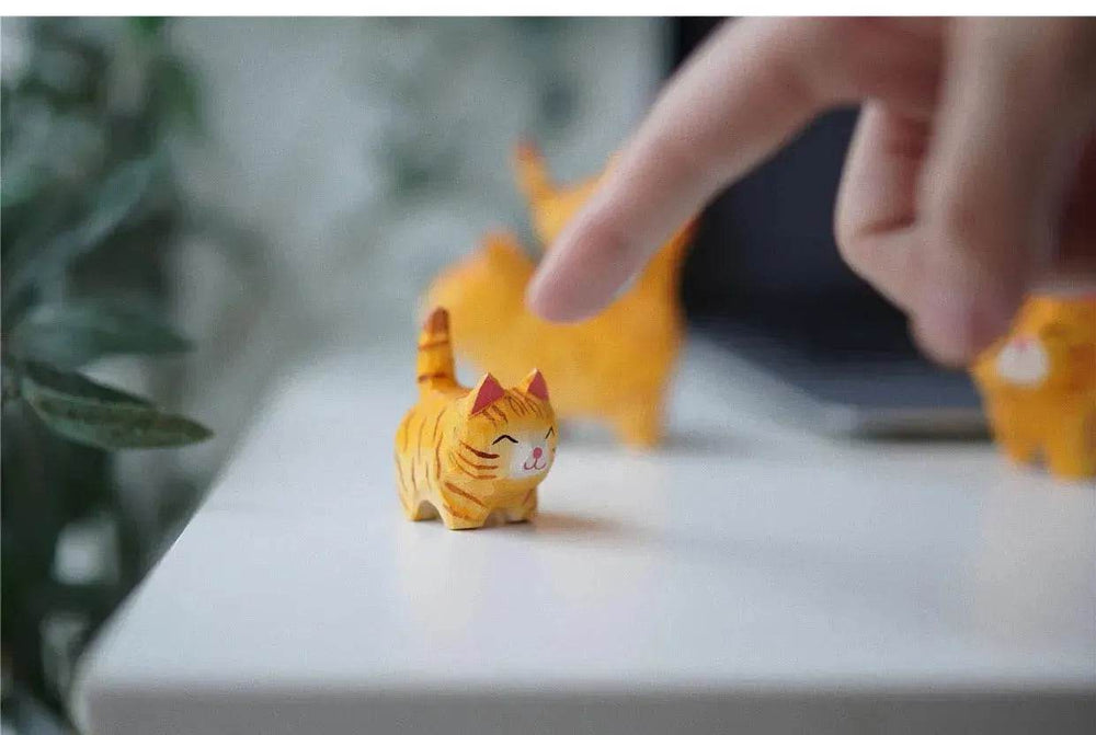 Creative Decorative Hand carved wooden Cat Trinkets Ornaments - EX-STOCK Canada
