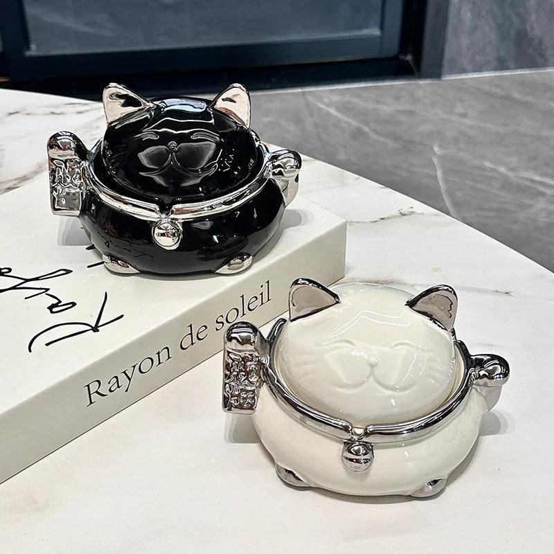 Creative Lucky Cat Ashtray Home Ornaments Gathering EX-STOCK Canada