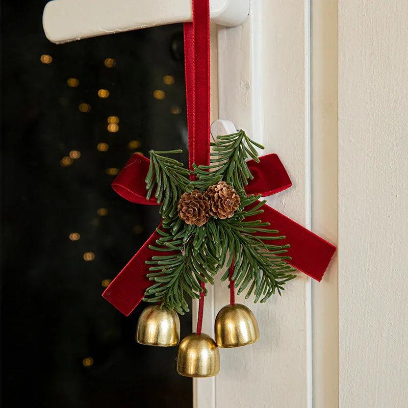 Petite pièce suspendue en forme de cloche de Noël avec nœud en veloursEX-STOCK Canada