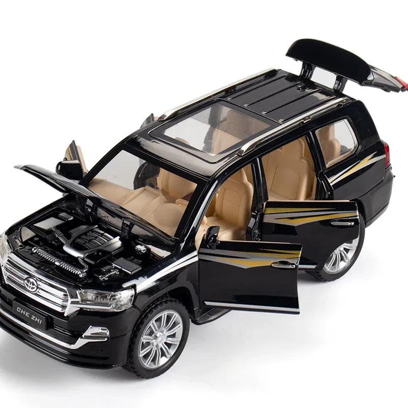 Modèle de voiture tout-terrain en alliage avec retour automatique, son et lumièreEX-STOCK Canada