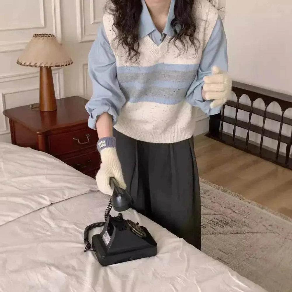 Cashmere Sleeveless V-neck Knitted Sweater Vest top for women - EX-STOCK Canada