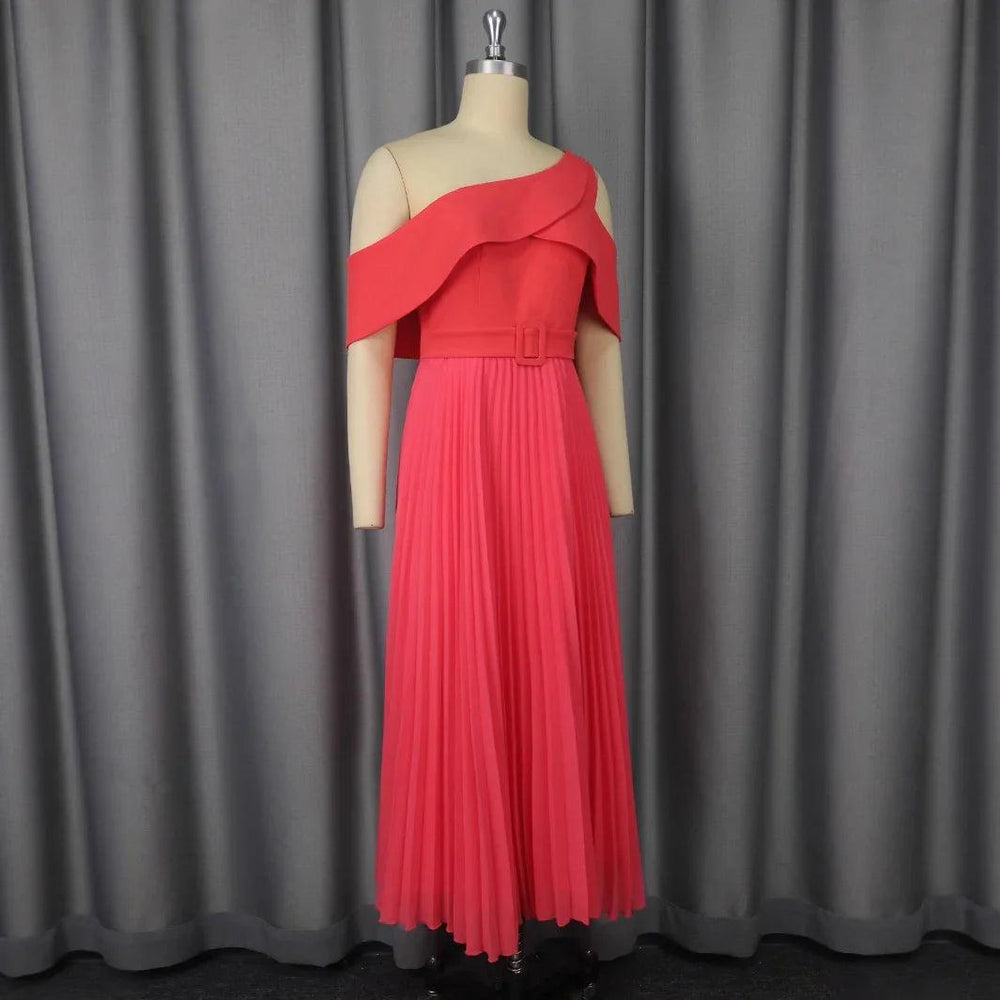 Robe plissée ajustée à la taille, élégante et raffinée, pour dînerEX-STOCK Canada