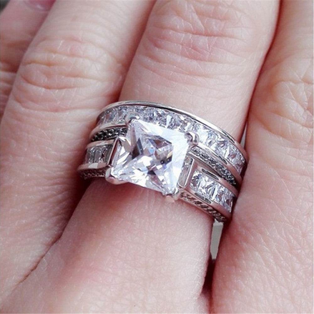 New Style Charm Couple Rings His Her Silver Color Princess Cut CZ Anniversary Promise Wedding Engagement Ring Sets - EX-STOCK Canada
