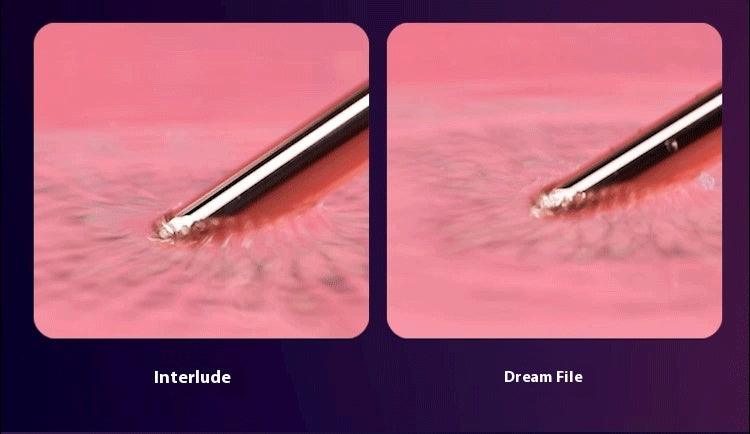 Deux images en gros plan d’un objet métallique sur un fond rose avec les étiquettes 'Interlude' et 'Dream File'.