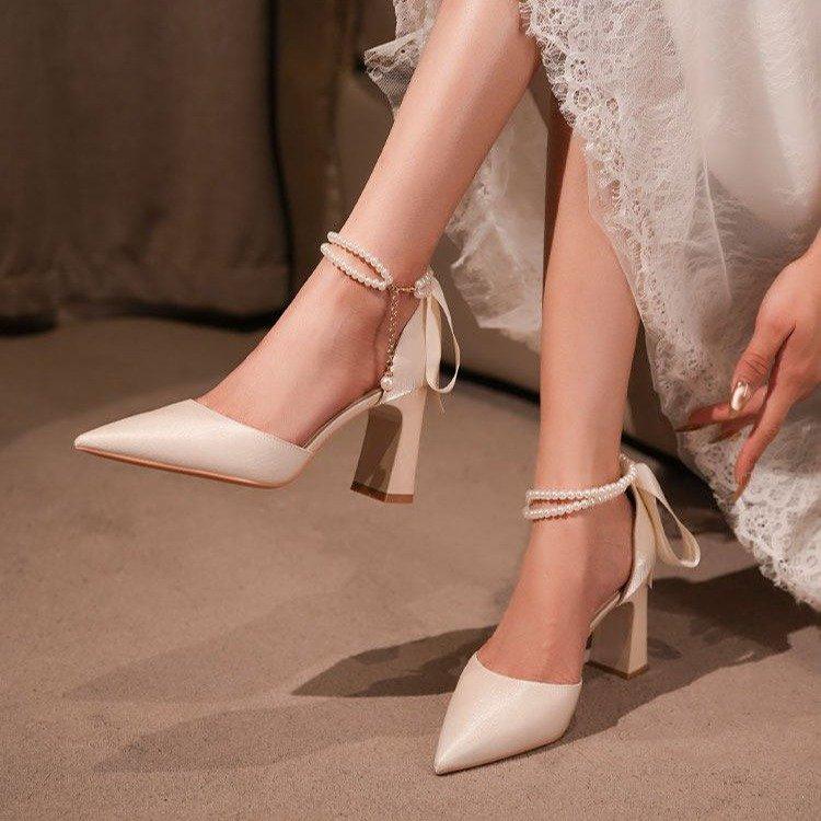 Escarpins pour femmes Printemps 2026 Nouveauté, Design avec nœud en perle, Style unique et élégant