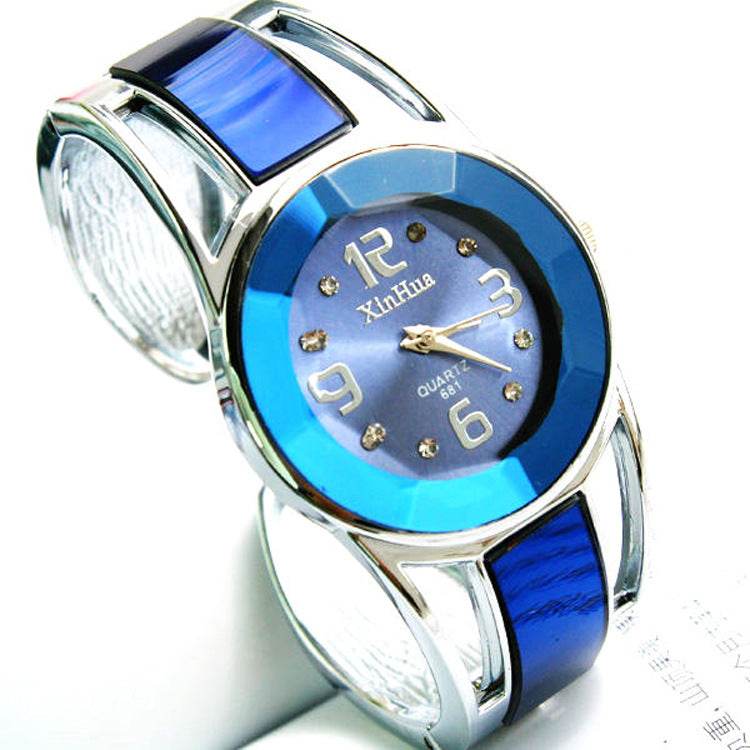 Ladies bracelet watch - EX-STOCK CANADA
