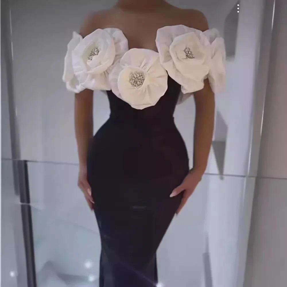 Robe blanche à fleurs grandes pour femmes avec bandeEX-STOCK Canada