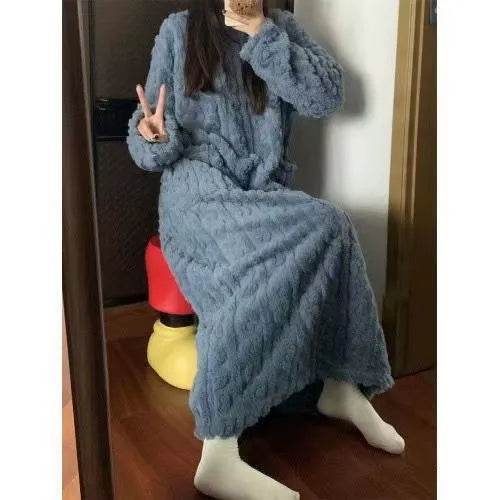 Winter Coral Fleece Sleepwear Women's Nightgown Long Night Dress Pajamas With Pockets Thickened Jacquard Dress Warm Home Clothes - EX-STOCK Canada