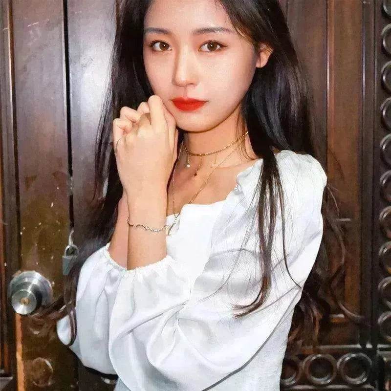 An Exquisite Simple And Cold Adjustable Wave Women Bracelet - EX-STOCK Canada