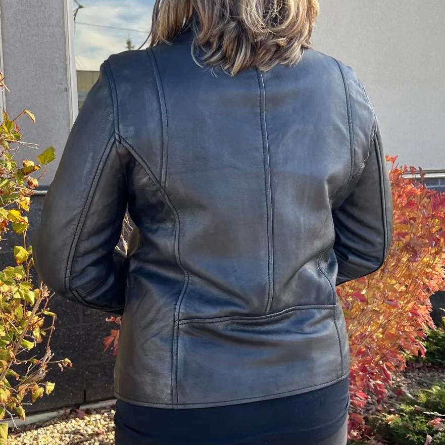 Veste style motard en cuir d'agneau pour femmes BOLEX-STOCK Canada