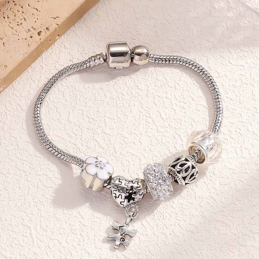 Bracelet Minority Design High-grade Peach Heart EX-STOCK Canada