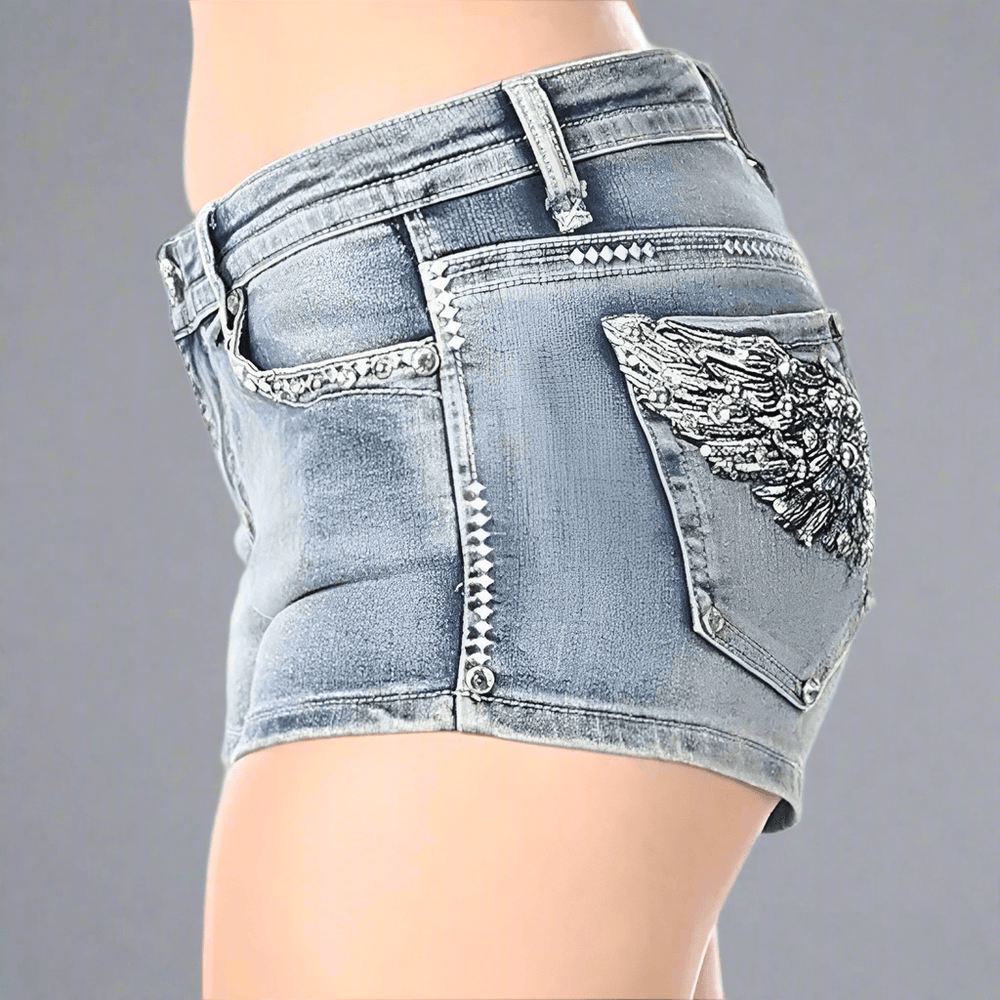 Short en denim pour femmes Bus Stop avec ailes d'ange en strassEX-STOCK Canada