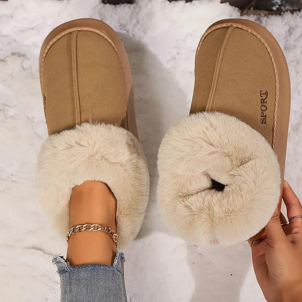 Chaussons en peluche doux et confortables pour femmes, chaussures à plateforme antidérapantes avec doublure en fausse fourrure, semelle silencieuse et ajustement confortable pour une utilisation intérieureEX-STOCK Canada