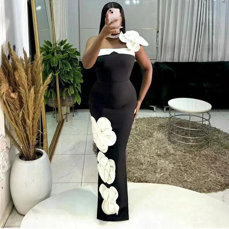 Robe noire longue tube à fleurs brodées pour mariage, soirée ou cocktail - EX-STOCK Canada