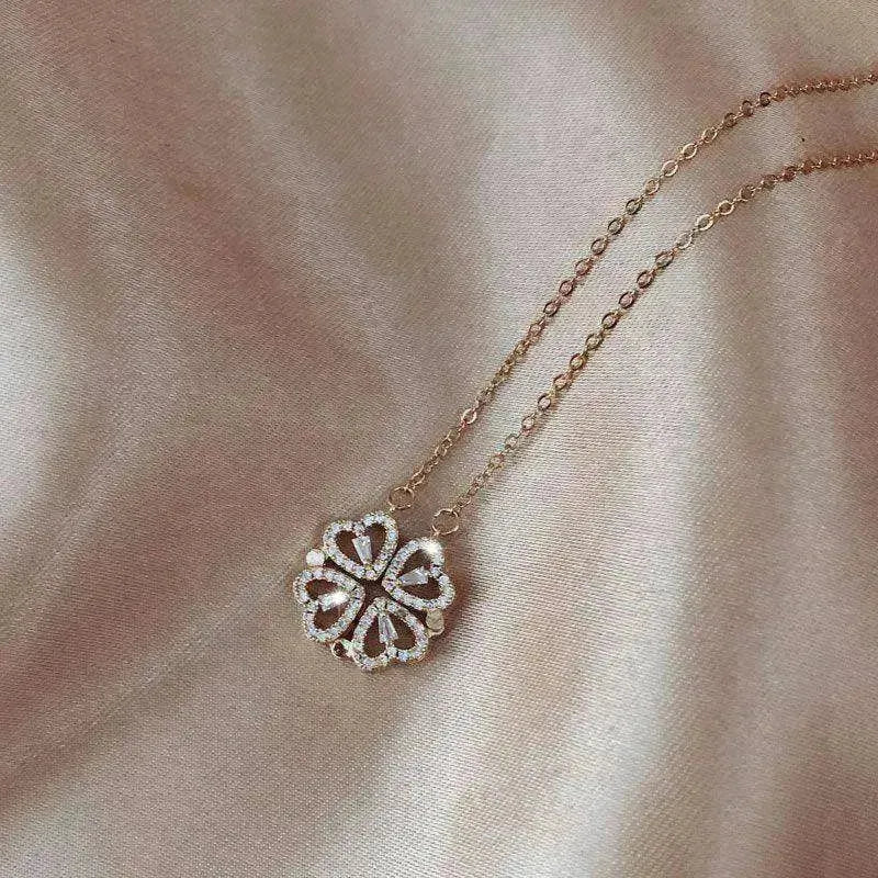 Collar de mujer con trébol de cuatro hojas deformable desmontable de estilo explosivo - EX-STOCK CANADA