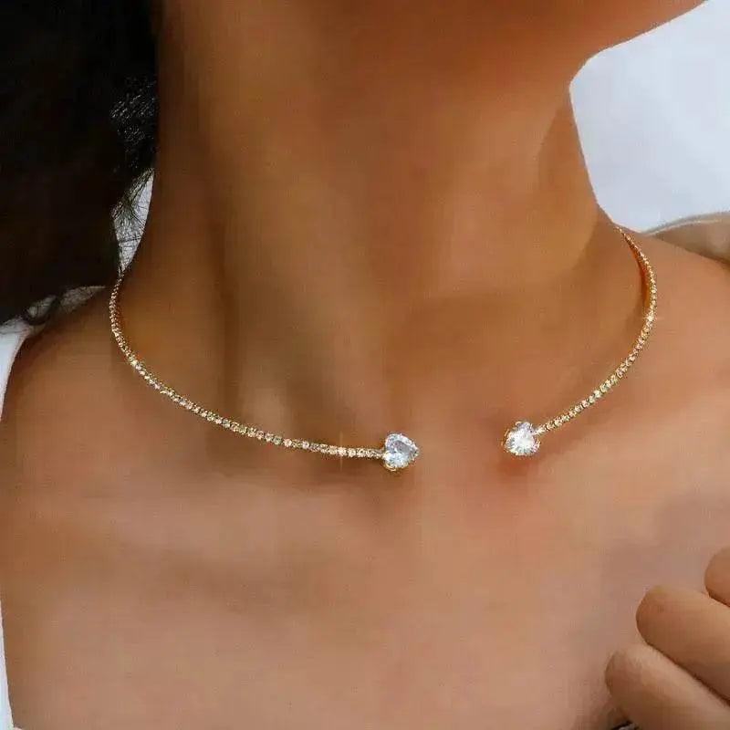 مجوهرات الموضة عقد على شكل قلب من الزركون قلادة فاخرة خفيفة من حجر الراين مجوهرات نسائية - EX-STOCK Canada