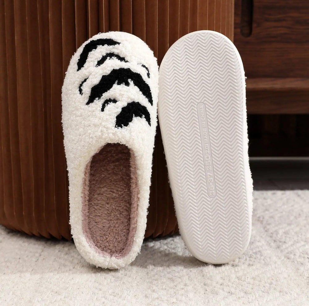 Divertenti Pantofole a Pipistrello Halloween Zucca Scarpe Piatti da Casa Indoor per Donne e Uomini Morbide in Pile Accoglienti Horror Moda Regali di Halloween - EX-STOCK Canada