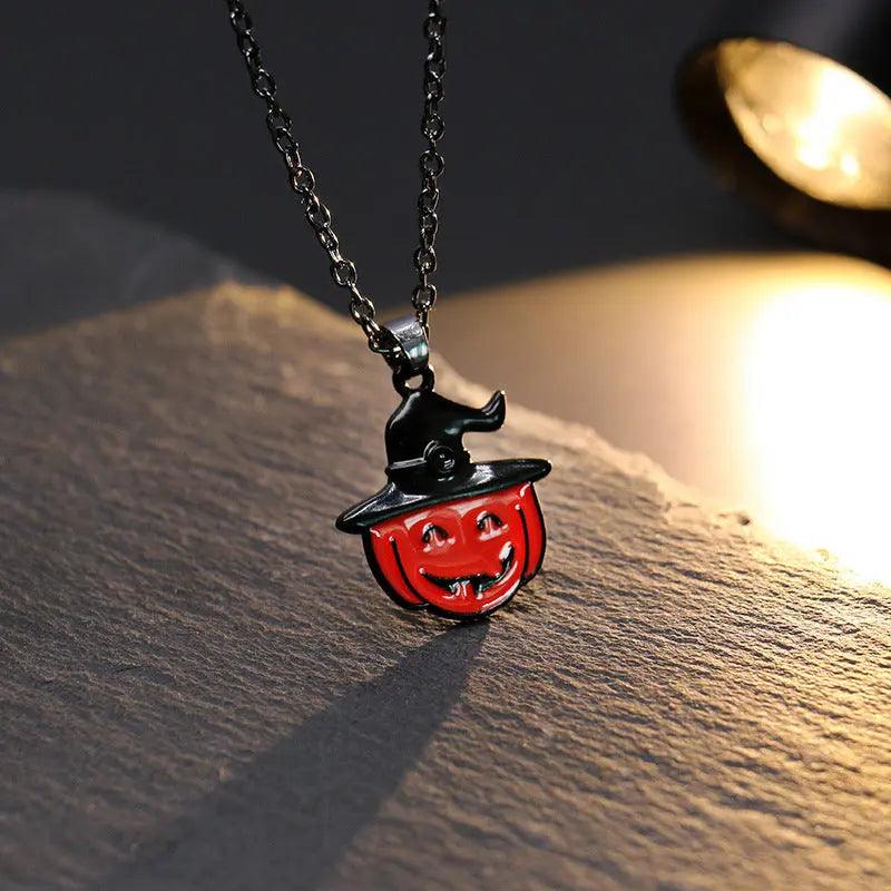 Collana con Ciondolo Testa di Zucca Pipistrello Teschio Fantasma del Festival dei Fantasmi - EX-STOCK Canada