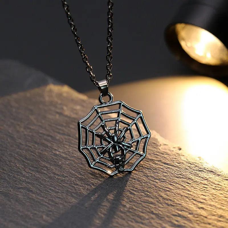 Collana con Ciondolo Testa di Zucca Pipistrello Teschio Fantasma del Festival dei Fantasmi - EX-STOCK Canada