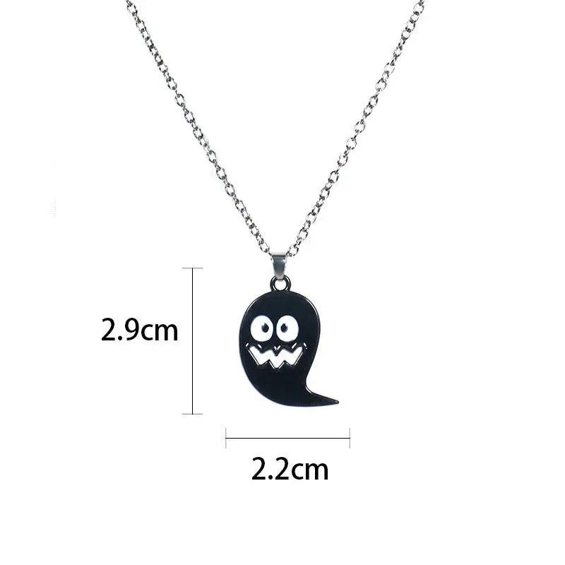Collana con Ciondolo Testa di Zucca Pipistrello Teschio Fantasma del Festival dei Fantasmi - EX-STOCK Canada